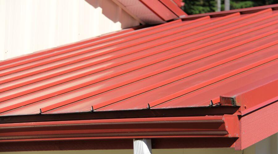 Professional gutter cleaning services in New Memphis, IL